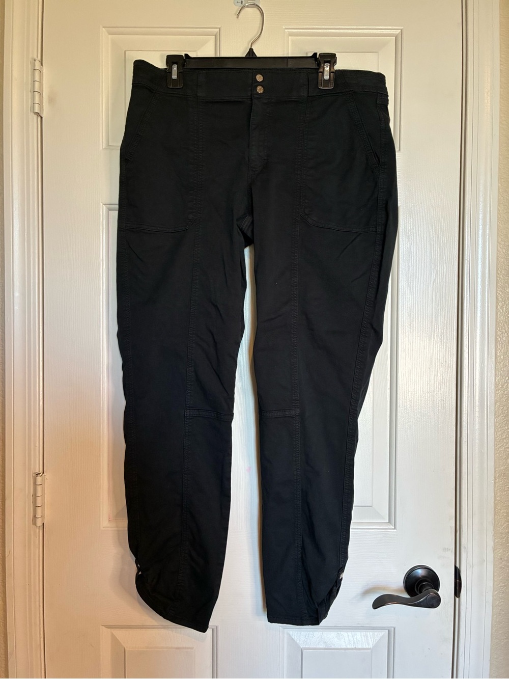 White House Black Market Black Cargo Jogger Pants